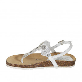 Woman's thong sandal in white leather with beads wedge heel 2 - Available sizes:  33 2