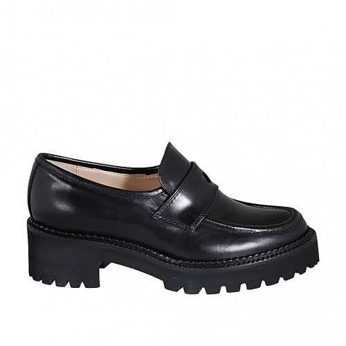 Mocasin sportif pour femmes en cuir noir talon 5 - Pointures disponibles:  44, 45