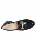 Mocasin pour femmes en cuir noir avec accessoire et talon 4 - Pointures disponibles:  33, 43, 44