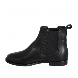 Woman's ankle boot in black leather with elastic bands heel 2 - Available sizes:  32 2