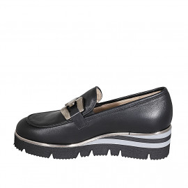Woman's mocassin with accessory in black leather wedge heel 4 - Available sizes:  43, 45, 46 2