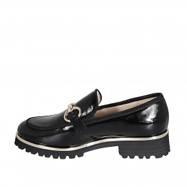 Woman's loafer with accessory in black patent leather heel 3 - Available sizes:  43 2