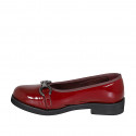 Ballerine avec accessoire et bout droit pour femmes en cuir verni bordeaux talon 3 - Pointures disponibles:  32, 33, 43