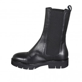 Bottines hautes avec élastiques et bout droit pour femmes en cuir noir talon 3 - Pointures disponibles:  32, 33 2