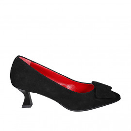 Escarpin à bout pointu pour femmes en daim noir avec accessoire et talon bobine 6 - Pointures disponibles: 33, 34, 35