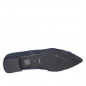 ﻿Escarpin pour femmes à bout pointu en daim bleu avec accessoire talon 1 - Pointures disponibles:  45