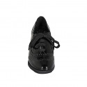 Scarpa stringata da donna modello Oxford a coda di rondine in vernice nera con plantare estraibile tacco 6 - Misure disponibili: 31, 32, 42, 45
