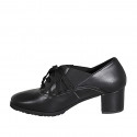 Scarpa Oxford stringata da donna in pelle nera con elastici e plantare estraibile tacco 5 - Misure disponibili: 31, 42, 43