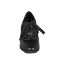 Scarpa Oxford stringata da donna in pelle nera con elastici e plantare estraibile tacco 5 - Misure disponibili: 31, 42, 43