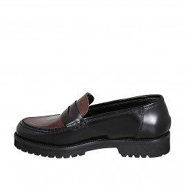 Woman's mocassin in black and maroon brush-off leather heel 3 - Available sizes:  32, 33, 43, 45 2