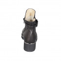Stivaletto da donna con plantare estraibile, cerniera, fibbia ed elastico in pelle nera zeppa 4 - Misure disponibili: 45