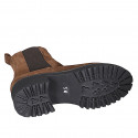 Bottines pour femmes en daim marron avec élastiques talon 5 - Pointures disponibles:  42, 44, 45