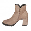 Bottines avec fermeture éclair et elastique pour femmes en daim taupe talon 7 - Pointures disponibles:  32, 33, 35, 42, 43, 44, 45