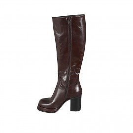 Woman's boot with squared tip, zipper and platform in brown leather heel 8 - Available sizes:  43 2