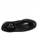 Scarpa accollata da donna con elastici in pelle, camoscio e vernice nera zeppa 4 - Misure disponibili: 32