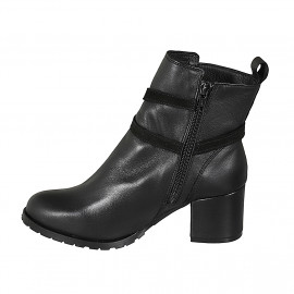 Stivaletto da donna in pelle nera con cerniera e fibbia in camoscio tacco 5 - Misure disponibili: 32, 33, 43, 45 2