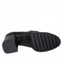 Mocassin pour femmes en cuir verni noir talon 6 - Pointures disponibles:  44