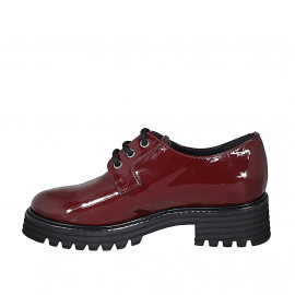 Woman's laced derby shoe in maroon patent leather heel 4 - Available sizes:  33, 44 2