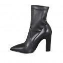 Stivaletto a punta da donna in pelle ed elasticizzato nero tacco grosso 10 - Misure disponibili: 32, 33, 42, 44, 46