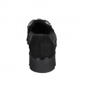 Mocassin pour femmes avec accessoire et strass en cuir et daim noir talon 4 - Pointures disponibles:  32, 33, 34, 35, 43, 45