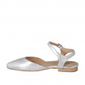 Decolté aperta sul tallone in pelle laminata argento con cinturino tacco 1 - Misure disponibili: 33, 34, 35, 42, 43, 44