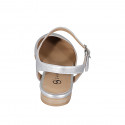 Decolté aperta sul tallone in pelle laminata argento con cinturino tacco 1 - Misure disponibili: 33, 34, 35, 42, 43, 44