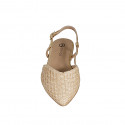 Decolté aperta sul tallone in rafia color beige e pelle laminata oro tacco 2 - Misure disponibili: 35, 42, 44