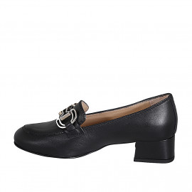 Woman's mocassin in black... 2