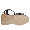 Sandale pour femmes avec courroie, plateforme et strass en cuir noir avec talon compensé 9 - Pointures disponibles:  32, 34, 35
