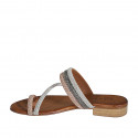 Chanclas de dedo para mujer en piel cognac con estrás plateado, gris y cobrizo tacon 2 - Tallas disponibles:  