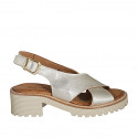 Sandale deportif pour femmes en cuir laminé platine talon 4 - Pointures disponibles:  32, 34, 35, 44