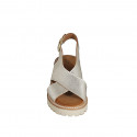 Sandale deportif pour femmes en cuir laminé platine talon 4 - Pointures disponibles:  32, 34, 35, 44
