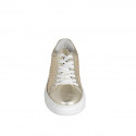 Scarpa stringata da donna con plantare estraibile in pelle laminata e tessuto intrecciato platino zeppa 4 - Misure disponibili: 32, 35, 42, 43, 44