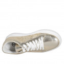 Scarpa stringata da donna con plantare estraibile in pelle laminata e tessuto intrecciato platino zeppa 4 - Misure disponibili: 32, 35, 42, 43, 44