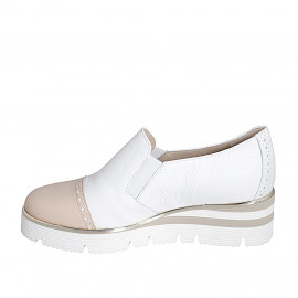 Woman's highfronted shoe in white and beige leather with elastics and captoe wedge heel 4 - Available sizes:  35, 42, 43, 44 2