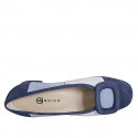 Zapato de salon con accessorio en gamuza azul, azul claro y gris tacon 3 - Tallas disponibles:  32, 43, 45