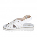 Sandale pour femmes en cuir blanc avec goujons talon compensé 3 - Pointures disponibles:  32, 33, 34, 35, 42, 43, 45