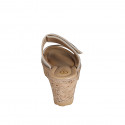 Mule para mujer en piel gris y gamuza laminada beis con cierre en velcro, plataforma y cuña 7 - Tallas disponibles:  31, 33, 35