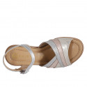 Sandale en daim lamé beige, rose, gris et cuir lamé argent avec courroie, plateforme et talon compensé 7 - Pointures disponibles:  31, 32, 34, 35, 42, 43, 45