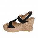 Sandale pour femmes en daim noir avec strass, plateforme et talon compensé 9 - Pointures disponibles:  31, 32, 34, 35