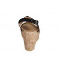Sandale pour femmes en daim noir avec strass, plateforme et talon compensé 9 - Pointures disponibles:  31, 32, 34, 35