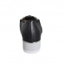 Escarpin pour femmes avec semelle amovible et accessoire en cuir perforé noir talon compensé 4 - Pointures disponibles:  32, 33, 34, 35, 42, 43