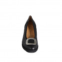 Escarpin pour femmes avec semelle amovible et accessoire en cuir et cuir perforé noir talon compensé 6 - Pointures disponibles:  32, 33, 34