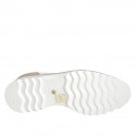 Mocassin pour femmes avec accessoire en cuir blanc, nue et imprimé multicouleur talon compensé 4 - Pointures disponibles:  32, 35, 42, 44, 45, 46