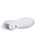 Scarpa stringata da donna con plantare estraibile e cerniera in pelle bianca e laminata argento zeppa 3 - Misure disponibili: 44, 46