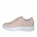 Scarpa stringata da donna con plantare estraibile e paillettes in pelle rosa e laminata rame zeppa 4 - Misure disponibili: 43, 44, 46
