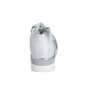Scarpa stringata con cerniere in pelle bianca e pelle laminata argento zeppa 4 - Misure disponibili: 32, 42, 43, 44