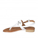 Sandale entredoigt pour femmes en cuir blanc avec accessoire talon 2 - Pointures disponibles:  32, 33, 35, 42, 43, 44, 45