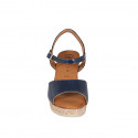 Sandale pour femmes en cuir verni bleu avec courroie, plateforme et talon compensé 7 - Pointures disponibles:  33, 34, 35