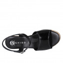 Sandale pour femmes en cuir verni noir avec courroie, plateforme et talon compensé 7 - Pointures disponibles:  32, 33, 34, 35